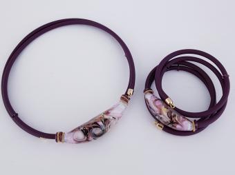 Км0014-03: Комплект (колье+браслет) из муранского стекла и каучука темно-фиолетовый