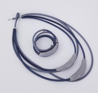 Км0001-02: Комплект: колье+браслет из каучука и муранского стекла